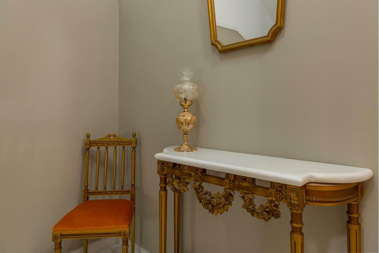 Anaria Gold Suite Ermoupoli Luaran gambar